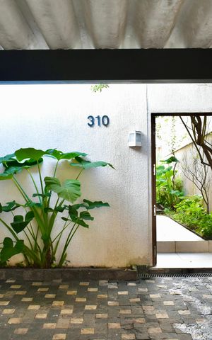 Casa à venda com 190m², 3 quartos e 3 vagas Casa à venda com 190m², 3 quartos e 3 vagasGaragem