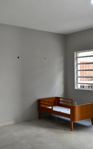 Casa à venda com 190m², 3 quartos e 3 vagas Casa à venda com 190m², 3 quartos e 3 vagasSala