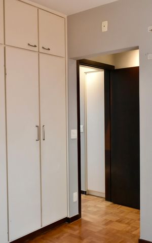 Casa à venda com 190m², 3 quartos e 3 vagas Casa à venda com 190m², 3 quartos e 3 vagasSuíte