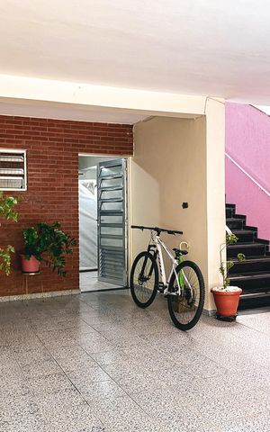 Casa à venda com 180m², 4 quartos e 2 vagas Casa à venda com 180m², 4 quartos e 2 vagasGaragem