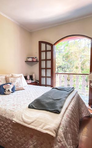 Casa à venda com 180m², 4 quartos e 2 vagas Casa à venda com 180m², 4 quartos e 2 vagasSuíte 1