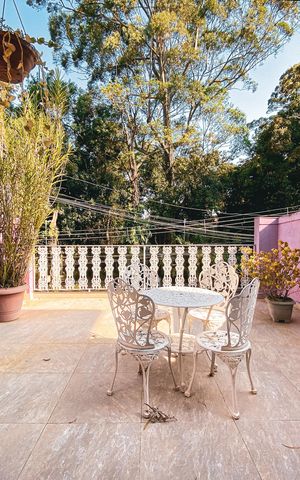 Casa à venda com 180m², 4 quartos e 2 vagas Casa à venda com 180m², 4 quartos e 2 vagasVaranda do Quarto 2