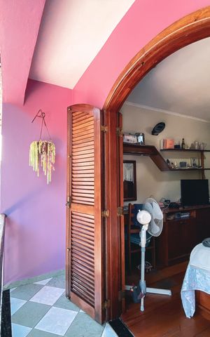 Casa à venda com 180m², 4 quartos e 2 vagas Casa à venda com 180m², 4 quartos e 2 vagasSacada do Suíte 1