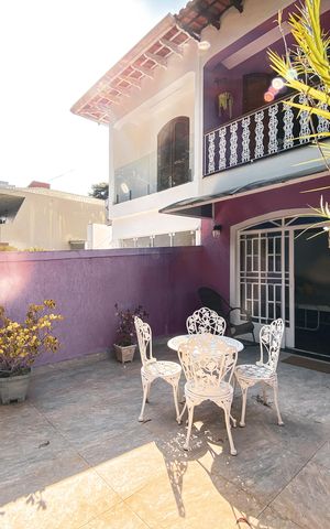 Casa à venda com 180m², 4 quartos e 2 vagas Casa à venda com 180m², 4 quartos e 2 vagasVaranda do Quarto 2