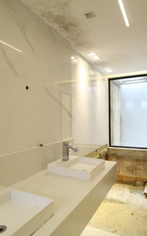 Casa de condomínio à venda com 201m², 5 quartos e 1 vagaBanheiro da suíte 1