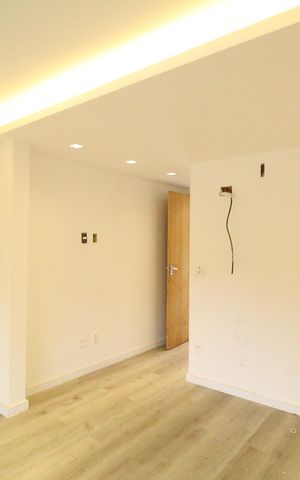 Casa de condomínio à venda com 201m², 5 quartos e 1 vagaSuíte 3