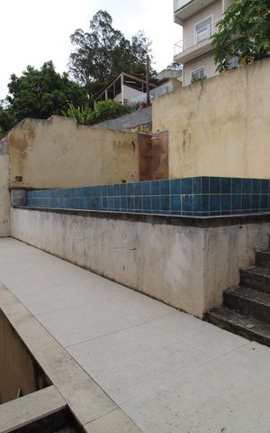 Casa de condomínio à venda com 201m², 5 quartos e 1 vagaPiscina
