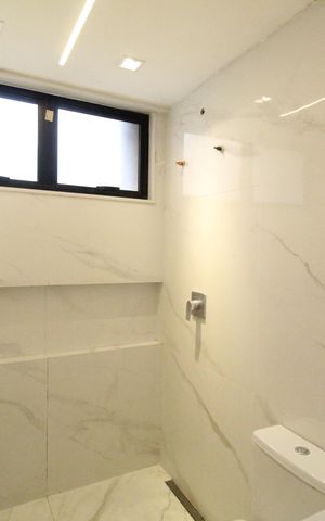 Casa de condomínio à venda com 201m², 5 quartos e 1 vagaBanheiro da suíte 1