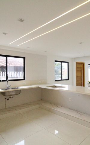Casa de condomínio à venda com 201m², 5 quartos e 1 vagaCozinha