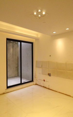 Casa de condomínio à venda com 201m², 5 quartos e 1 vagaQuarto