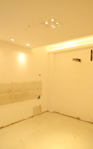 Casa de condomínio à venda com 201m², 5 quartos e 1 vagaQuarto
