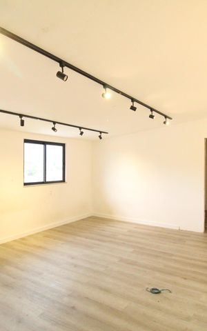 Casa de condomínio à venda com 201m², 5 quartos e 1 vagaSuíte 4