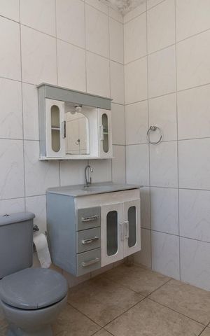 Casa à venda com 125m², 1 quarto e sem vagaBanheiro 1