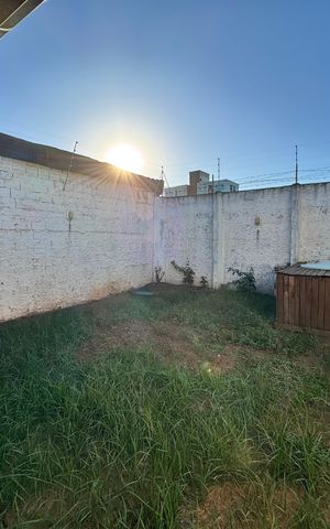 Casa à venda com 80m², 2 quartos e 1 vaga Casa à venda com 80m², 2 quartos e 1 vagaÁrea comum