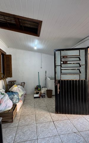 Casa à venda com 80m², 2 quartos e 1 vaga Casa à venda com 80m², 2 quartos e 1 vagaÁrea de Serviço