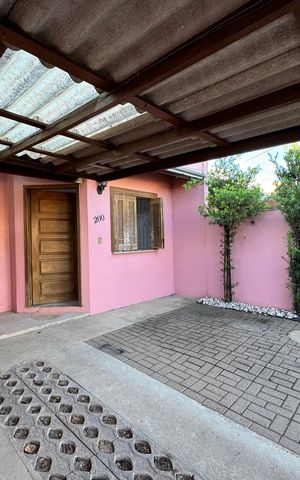 Casa à venda com 80m², 2 quartos e 1 vaga Casa à venda com 80m², 2 quartos e 1 vagaÁrea comum