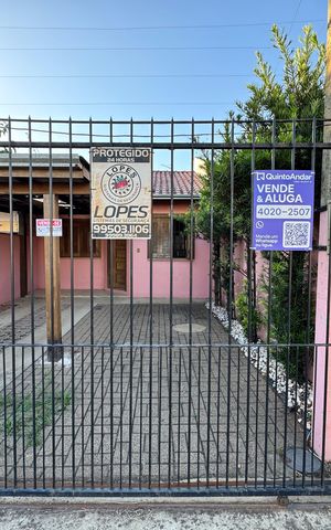 Casa à venda com 80m², 2 quartos e 1 vaga Casa à venda com 80m², 2 quartos e 1 vagaPlaquinha