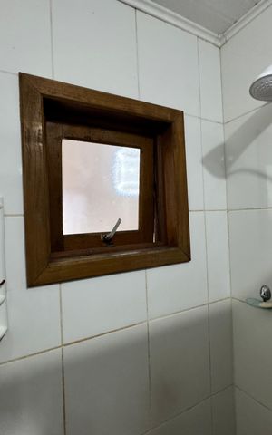 Casa à venda com 80m², 2 quartos e 1 vaga Casa à venda com 80m², 2 quartos e 1 vagaBanheiro