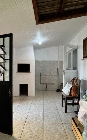 Casa à venda com 80m², 2 quartos e 1 vaga Casa à venda com 80m², 2 quartos e 1 vagaÁrea de Serviço