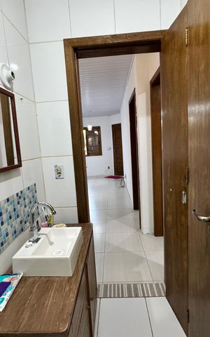 Casa à venda com 80m², 2 quartos e 1 vaga Casa à venda com 80m², 2 quartos e 1 vagaBanheiro