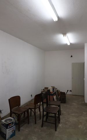 Casa à venda com 150m², 2 quartos e 1 vagaQuarto de Serviço