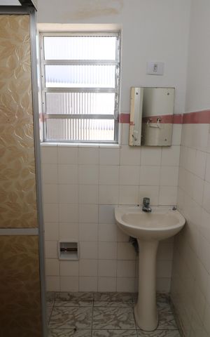 Casa à venda com 150m², 2 quartos e 1 vagaBanheiro