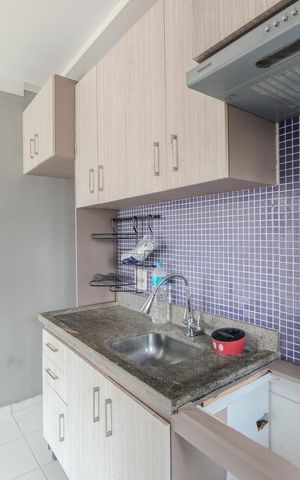 Apartamento à venda com 33m², 1 quarto e sem vaga Apartamento à venda com 33m², 1 quarto e sem vagaCozinha e Área de Serviço