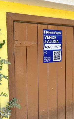 Casa de condomínio à venda com 360m², 3 quartos e 4 vagas Casa de condomínio à venda com 360m², 3 quartos e 4 vagasPlaquinha