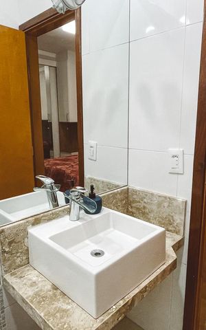 Casa de condomínio à venda com 200m², 3 quartos e 4 vagas Casa de condomínio à venda com 200m², 3 quartos e 4 vagasBanheiro da Suíte