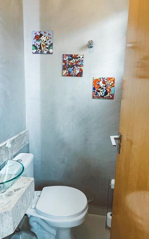 Casa de condomínio à venda com 200m², 3 quartos e 4 vagas Casa de condomínio à venda com 200m², 3 quartos e 4 vagasLavabo da sala
