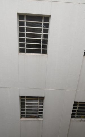 Apartamento à venda com 73m², 3 quartos e 1 vagaÁrea de Serviço - Vista