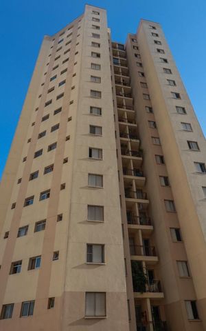 Apartamento para alugar com 50m², 2 quartos e 1 vaga Apartamento para alugar com 50m², 2 quartos e 1 vagaFachada do bloco