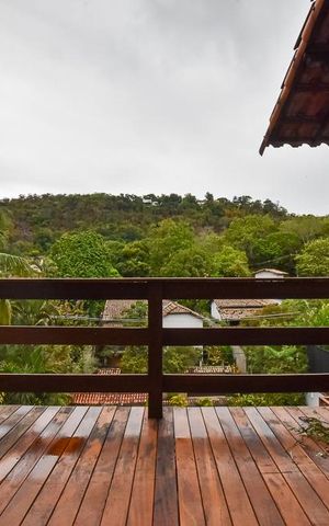 Casa à venda com 300m², 3 quartos e 8 vagas Casa à venda com 300m², 3 quartos e 8 vagasSacada Suíte 2