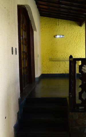 Casa à venda com 193m², 5 quartos e 4 vagasVaranda