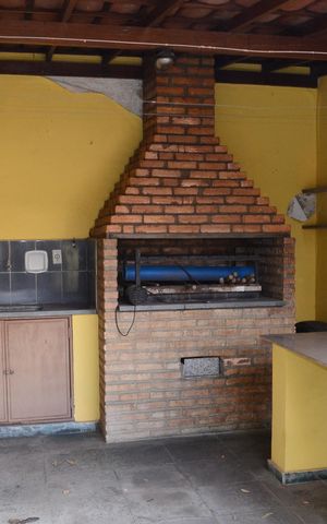Casa à venda com 193m², 5 quartos e 4 vagasÁrea comum - Churrasqueira