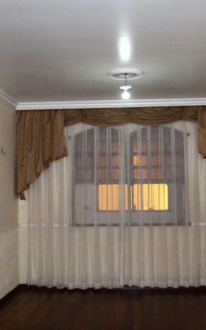 Casa à venda com 193m², 5 quartos e 4 vagasDetalhe Sala