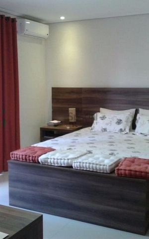 Casa à venda com 298m², 4 quartos e 3 vagas