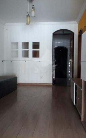 Casa à venda com 200m², 2 quartos e 3 vagas