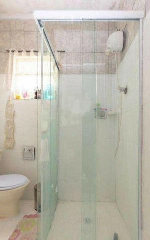 Casa à venda com 32m², 2 quartos e 2 vagas