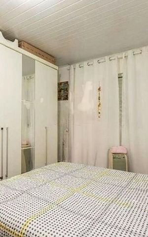 Casa à venda com 32m², 2 quartos e 2 vagas