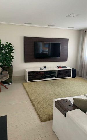 Apartamento à venda com 182m², 3 quartos e 4 vagas