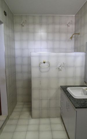 Casa para alugar com 564m², 5 quartos e 4 vagasBanheiro da Suíte 4