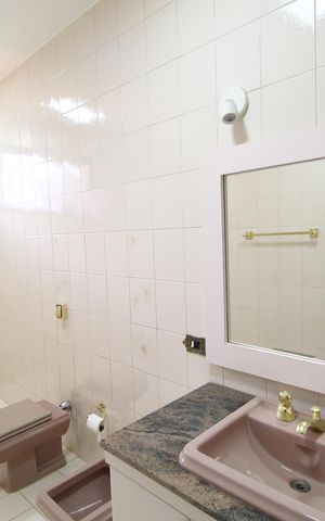 Casa para alugar com 564m², 5 quartos e 4 vagasBanheiro da Suíte 2