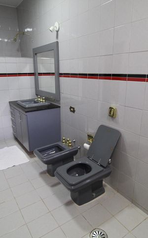 Casa para alugar com 564m², 5 quartos e 4 vagasBanheiro da Suíte 3