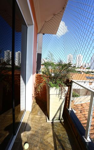 Casa à venda com 400m², 4 quartos e 5 vagasVaranda