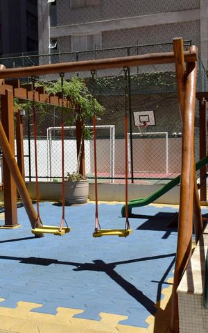 Apartamento à venda com 157m², 2 quartos e 2 vagasÁrea comum - Playground