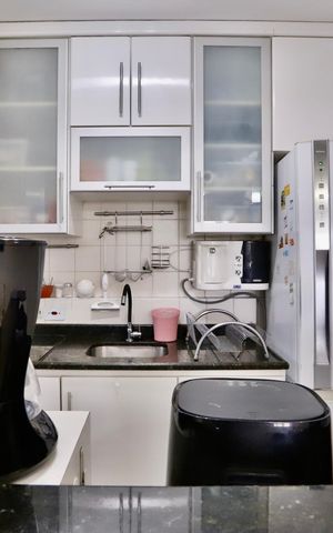 Apartamento à venda com 92m², 3 quartos e 2 vagas Apartamento à venda com 92m², 3 quartos e 2 vagasCozinha