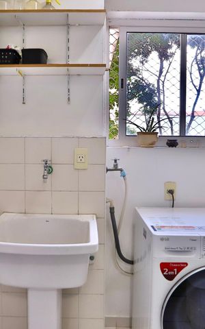 Apartamento à venda com 92m², 3 quartos e 2 vagas Apartamento à venda com 92m², 3 quartos e 2 vagasLavanderia