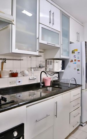 Apartamento à venda com 92m², 3 quartos e 2 vagas Apartamento à venda com 92m², 3 quartos e 2 vagasCozinha