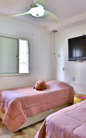 Apartamento à venda com 92m², 3 quartos e 2 vagas Apartamento à venda com 92m², 3 quartos e 2 vagasSuíte